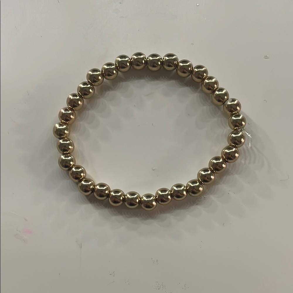 Elegant Gold Beaded Bracelet